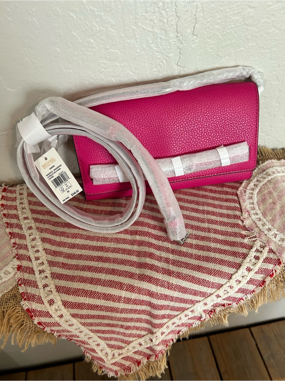 NWT $348 MK